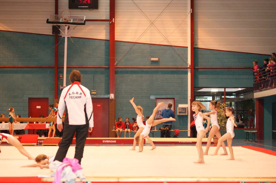 1609627_710904152283359_145089782_n